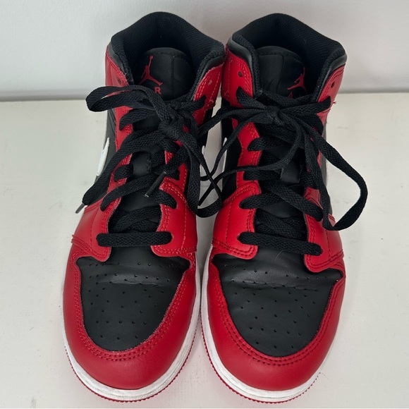 Nike Air Jordan 1 Mid GS Sneakers Black/Gym Red/White Boys Size 7 Youth - Picture 7 of 11